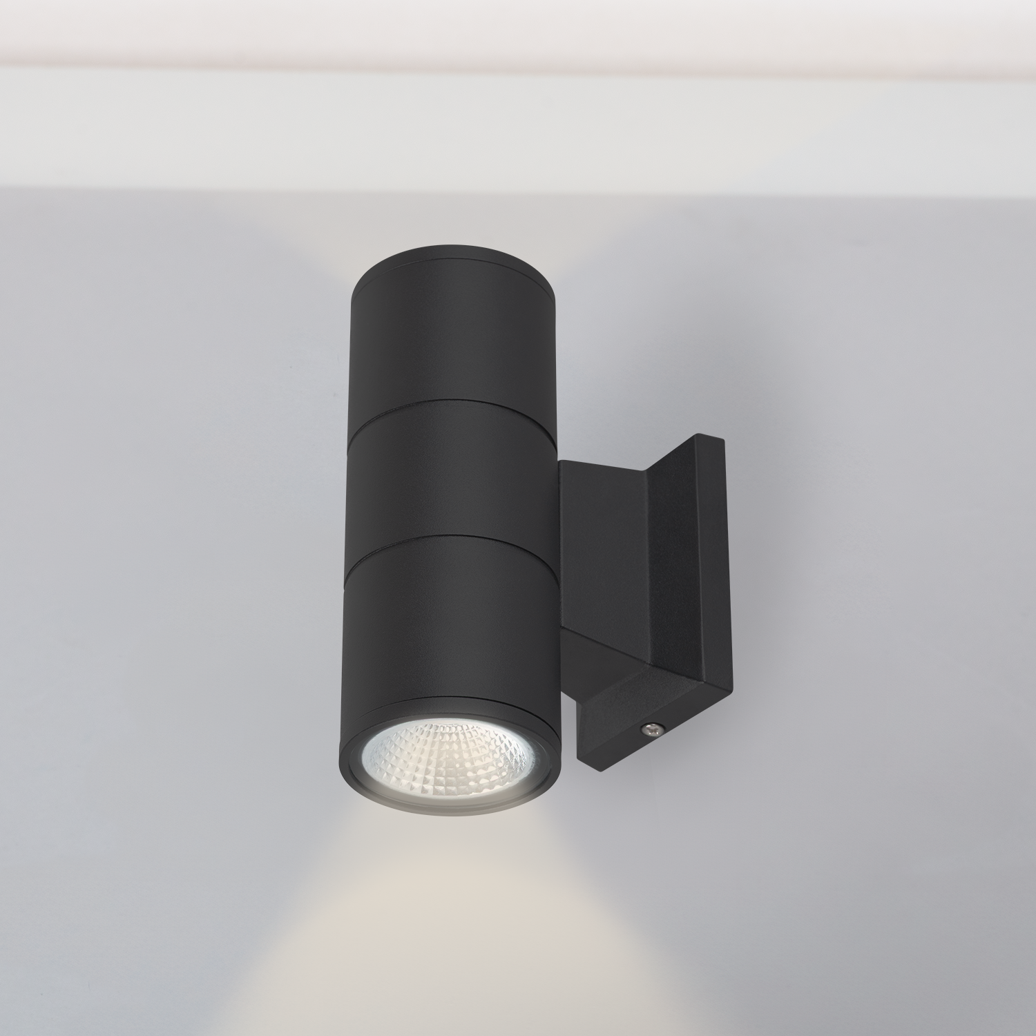 ho_wall_12_2x7w_w_0